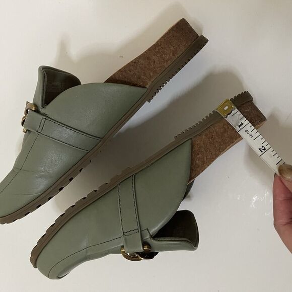 Vionic Joyful Georgie Slip On Leather Chain Mule in Army Green Size 7 - Picture 5 of 7